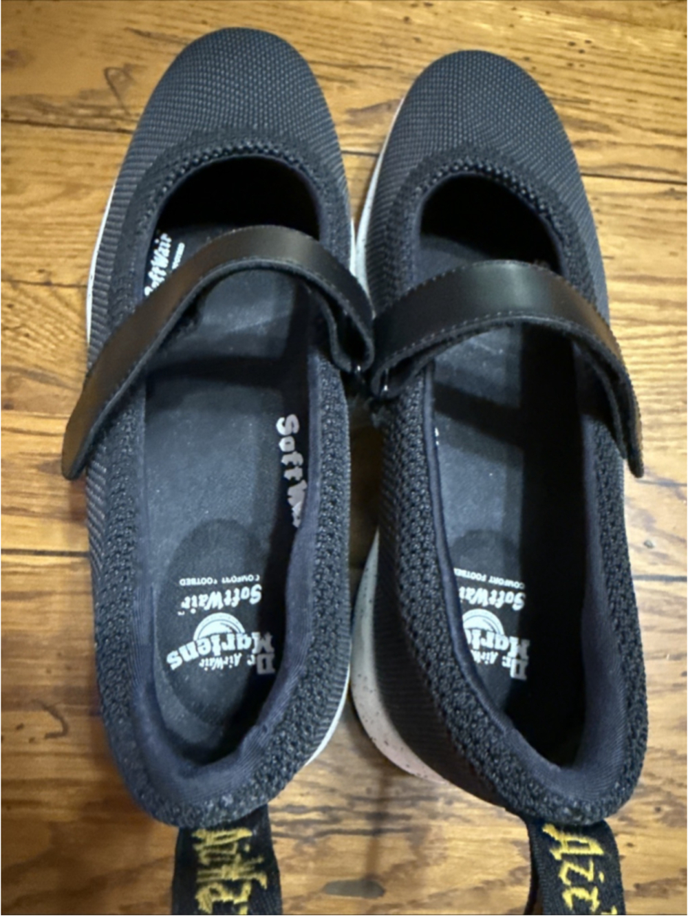 Dr. Doc Martens Sneakers Women's 9 - Picture 5 of 9